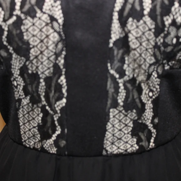 Lace and Sheer Dress Babydoll, sweetheart neckline, super Sexy, Goth, Black - Picture 6 of 7